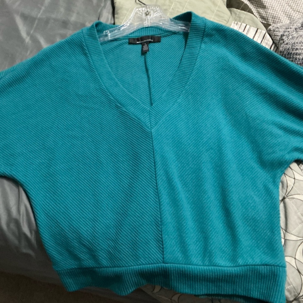 White House Black Market Teal V-Neck Sweater - Picture 6 of 7